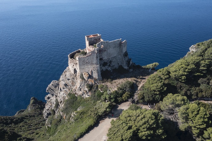 Gorgona, la misteriosa isola del Tirreno apre al turismo | IT
